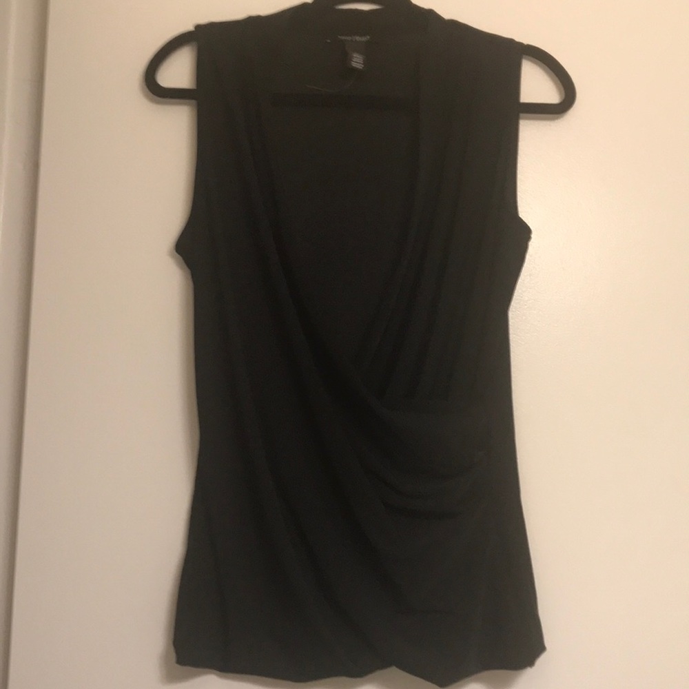 Nice top never wore